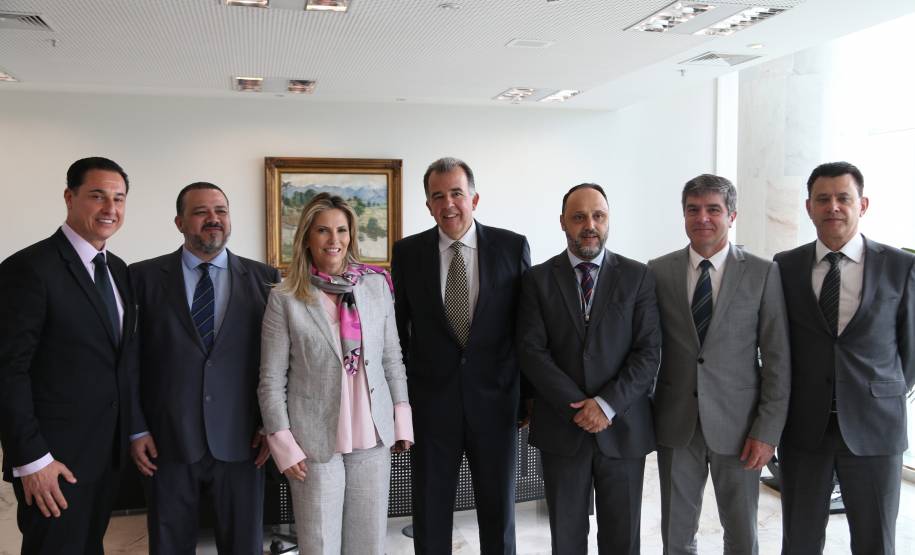 Governadora Cida Borghetti assina convênios com o Detra-PR para parcelamento de dívidas no cartão de crédito  -   Curitiba, 05/11/2018  -  Foto: Orlando Kissner/ANPr