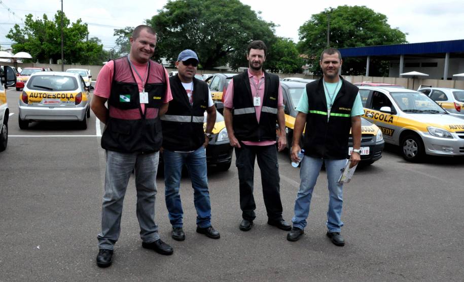 A partir da próxima segunda-feira (2/12) será dobrado o número de examinadores na unidade de atendimento do Detran em Londrina.