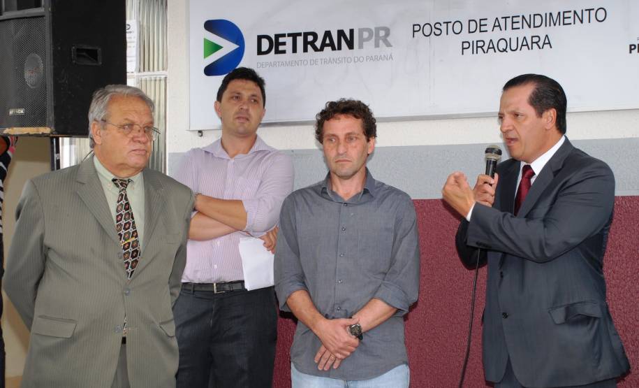 O Departamento de Trânsito do Paraná (Detran) inaugurou nesta quinta-feira (5), em Piraquara, um novo posto de atendimento que, inicialmente, prestará serviços na área de veículos.