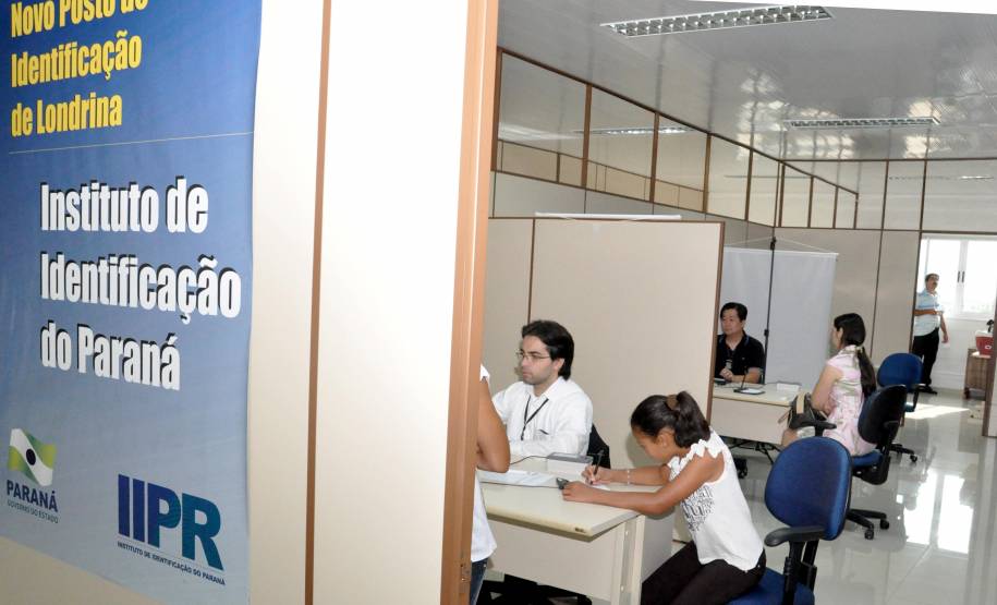 Na última sexta-feira (6) foi inaugurada a nova unidade de atendimento ao público do Instituto de Identificação do Paraná (IIPR) que passou a atender junto com o Detran em Londrina.