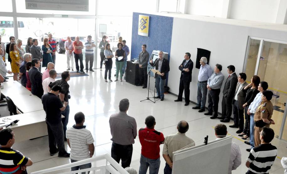 Na última sexta-feira (6) foi inaugurada a nova unidade de atendimento ao público do Instituto de Identificação do Paraná (IIPR) que passou a atender junto com o Detran em Londrina.