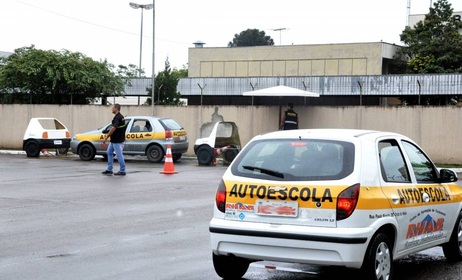 O Departamento de Trânsito do Paraná bateu recorde no número de exames práticos realizados entre novembro e dezembro, em Curitiba.