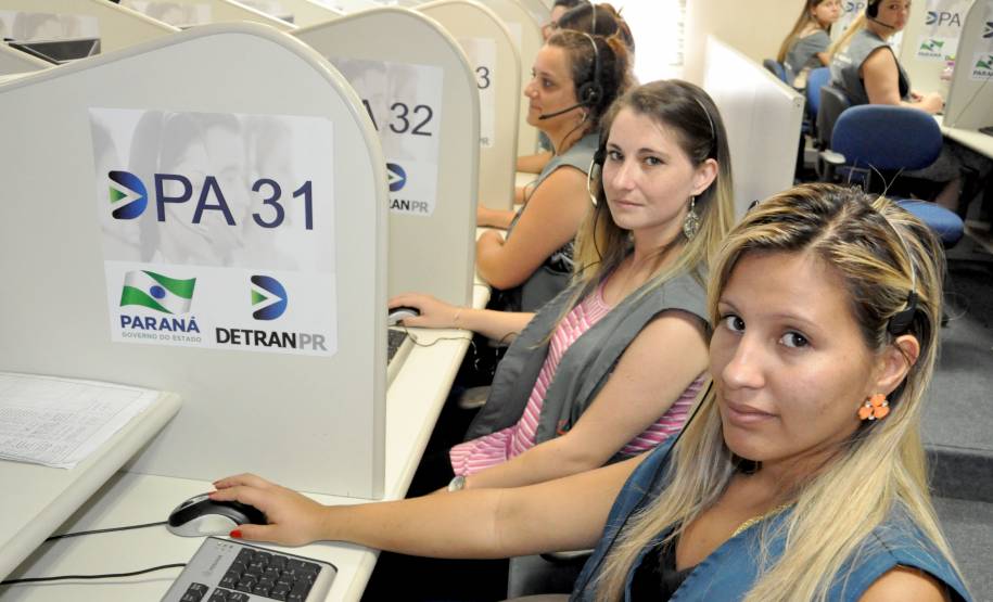 Usuários do Departamento de Trânsito do Paraná (Detran) agora contam com atendimento telefônico gratuito 24 horas, inclusive aos sábados e domingos.