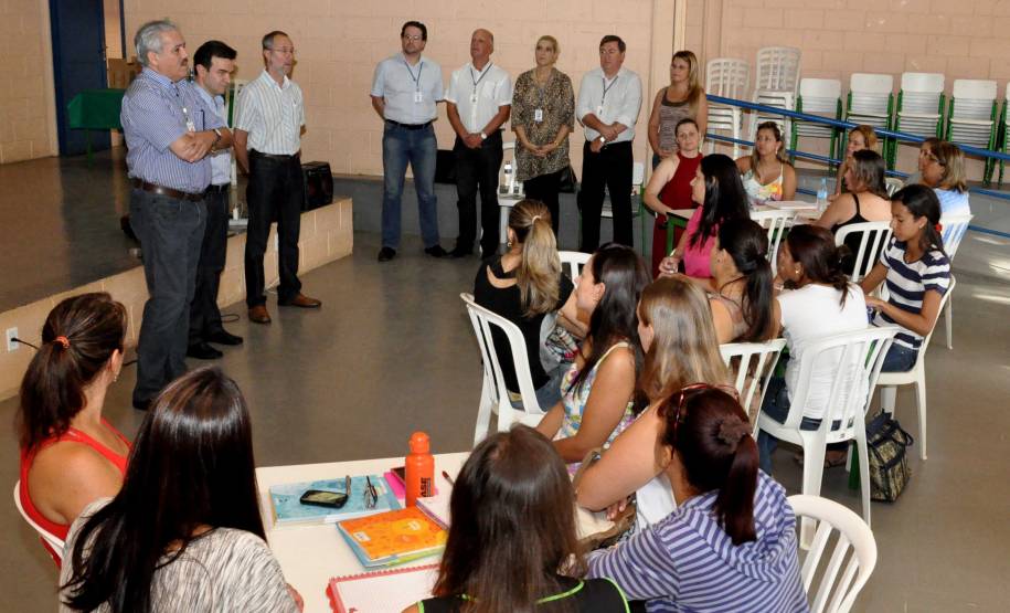 O Departamento de Trânsito do Paraná (Detran) deu início, nesta semana, a uma série de encontros com 1,5 mil professores da rede municipal de ensino, de 134 cidades paranaenses. Foto: Paulo Rosa/Detran