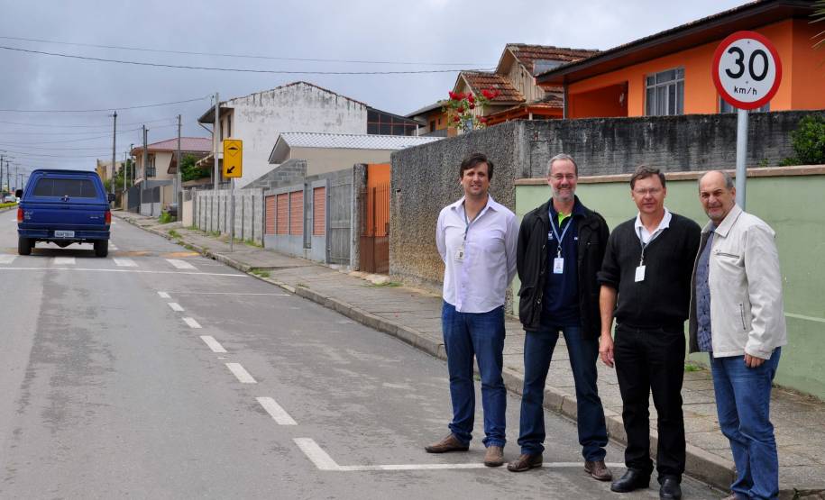 LAPA, 03/04/2014 - O diretor-geral do Departamento de Trânsito do Paraná (Detran), Marcos Traad, acompanhou nesta semana a finalização do programa de sinalização viária na cidades da Lapa e Rio Negro. Foto: Paulo Rosa/Detran