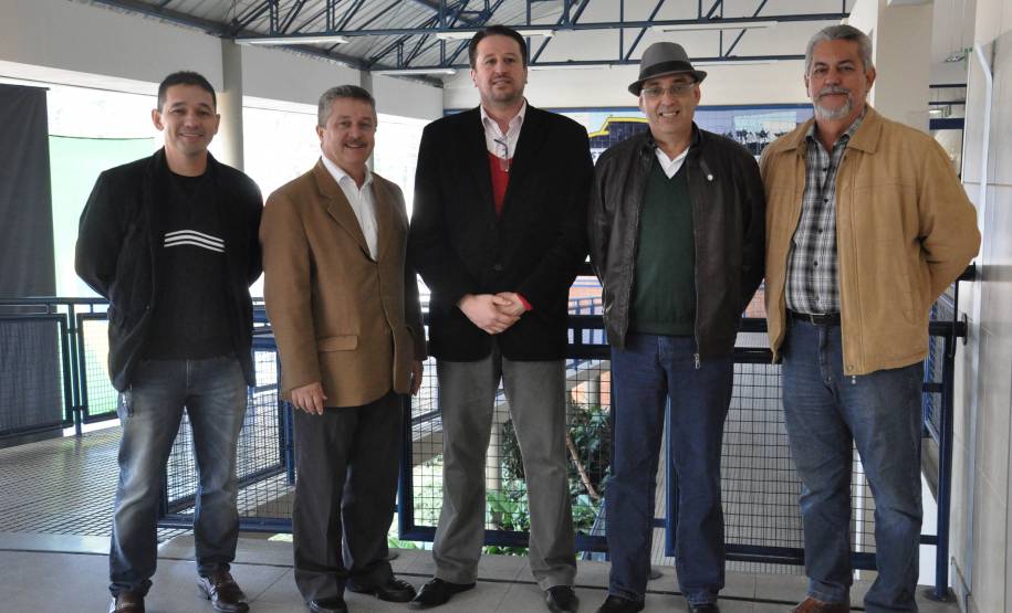 O Departamento de Trânsito do Paraná (Detran) realiza nesta semana um treinamento voltado para Diretores Gerais e Auxiliares Administrativos de Centro de Formação de Condutores. O evento reuniu 1.400 profissionais de 600 CFCs em todo Estado. Foto: Allan Marba/Detran