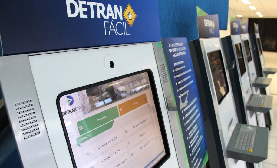 Detran do Paraná instala 200 terminais no Estado. Foto: Juliano Prdrozo/Detran