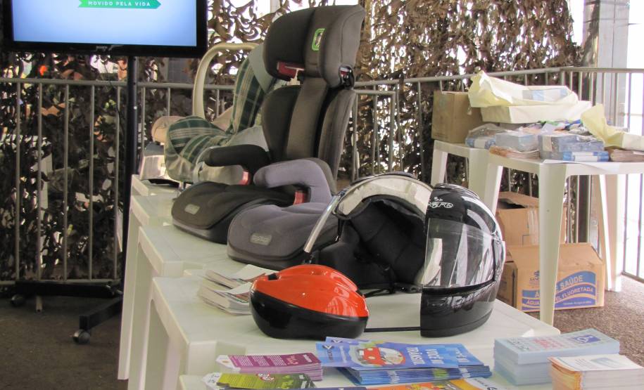 O Departamento de Trânsito do Estado do Paraná (Detran) participou dos três dias de evento (8, 9 e 10) do Mutirão da Cidadania - Paraná em Ação, em Foz do Iguaçu.