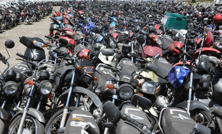 Detran Paraná amplia número de leilões de veículos.