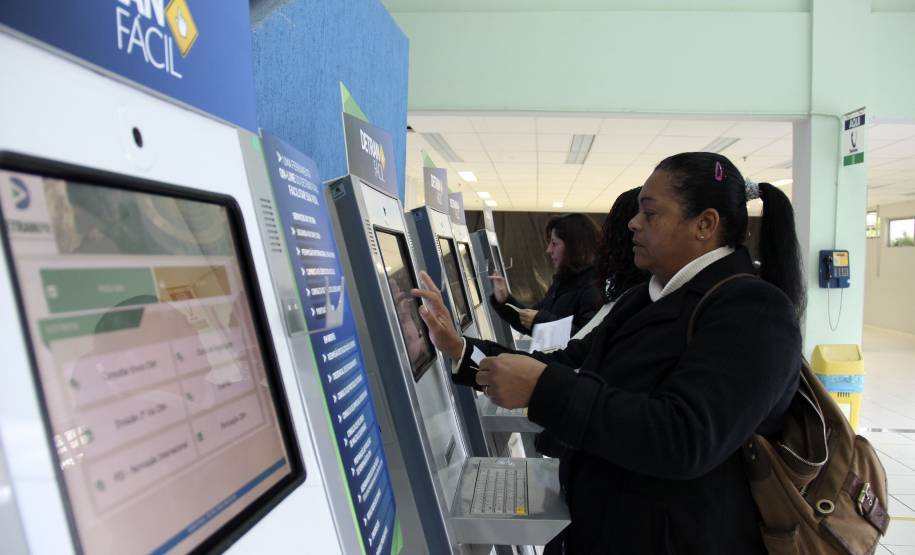 Detran Fácil atinge marca de 1,5 milhão de processos online. Foto: Detran