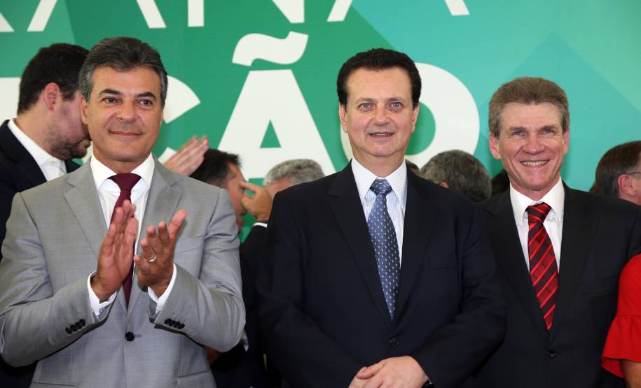 Presidente da AND pede a ministro maior participação dos Detrans em decisões sobre trânsito O presidente da Associação Nacional dos Departamentos de Trânsito, Marcos Traad, pediu ao ministro das cidades, Gilberto Kassab, maior participação dos Detrans nas decisões do Governo Federal em investimentos de infraestrutura e mobilidade.