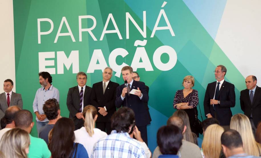 O Governo do Paraná encaminhou à Assembleia Legislativa do Estado, nesta terça-feira (17), o projeto de lei que institui o Quadro Próprio dos Servidores do Departamento de Trânsito (Detran). Com isso, o Governo cumpre a pauta de negociações que mantinha com a categoria e os cerca de 200 funcionários do Detran que estão em greve devem voltar ao trabalho imediatamente. Foto: Orlando Kissner