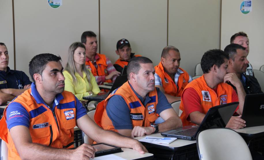 Defesa Civil faz treinamento de agentes com apoio do Detran. Foto: Juliano Pedrozo/Detran