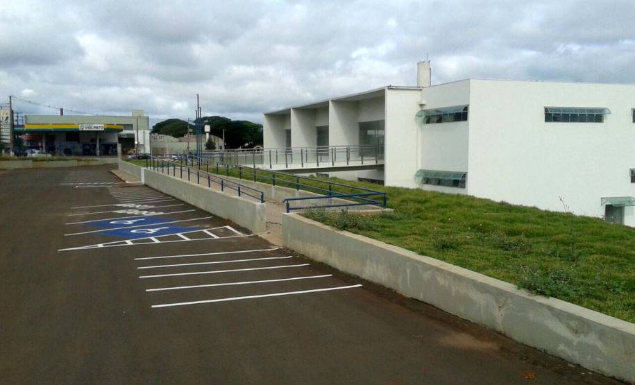 Dentro de 30 dias, além da Ciretran da cidade, no Contorno Sul, os maringaenses poderão ser atendidos na nova Ciretran de Sarandi, município vizinho que fica há menos de sete quilômetros de distância.