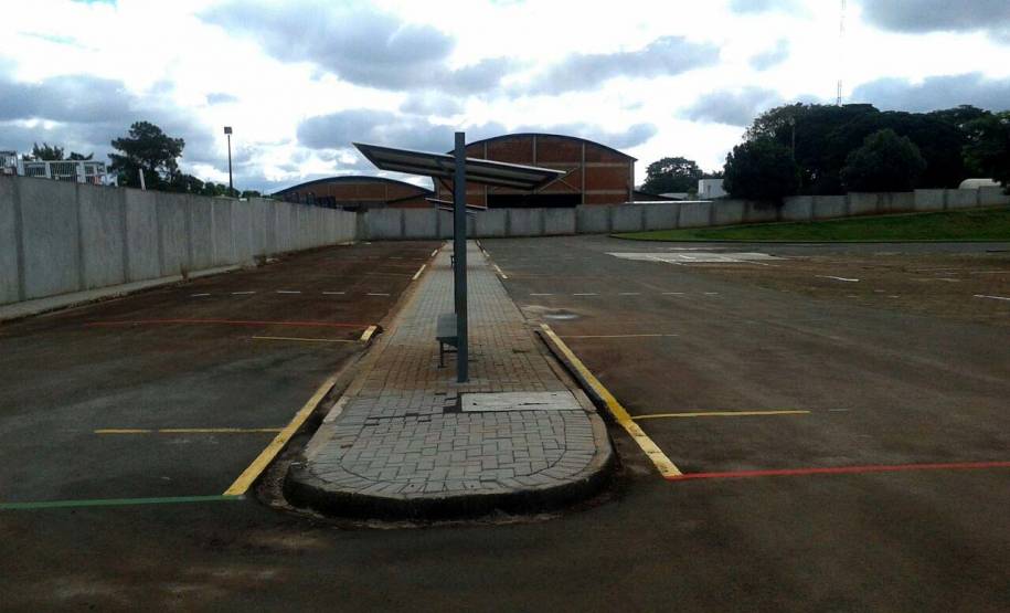 Dentro de 30 dias, além da Ciretran da cidade, no Contorno Sul, os maringaenses poderão ser atendidos na nova Ciretran de Sarandi, município vizinho que fica há menos de sete quilômetros de distância.