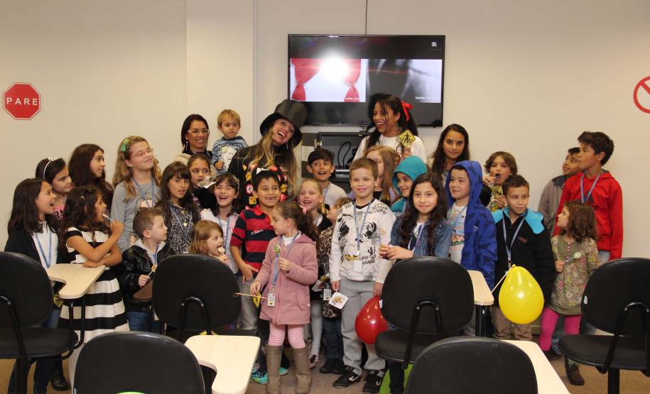 Visita especial apresenta o Detran para filhos dos servidores. Foto: Juliano Pedrozo
