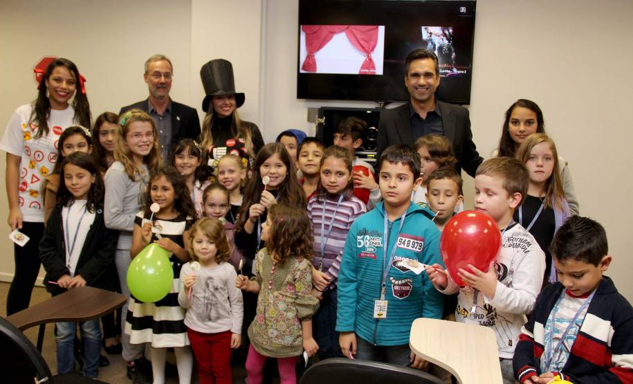 Visita especial apresenta o Detran para filhos dos servidores. Foto: Juliano Pedrozo