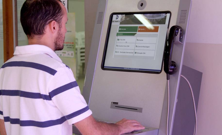 Detran instala terminais de autoatendimento em shopping centers e universidades.Foto: Divulgação Unicentro