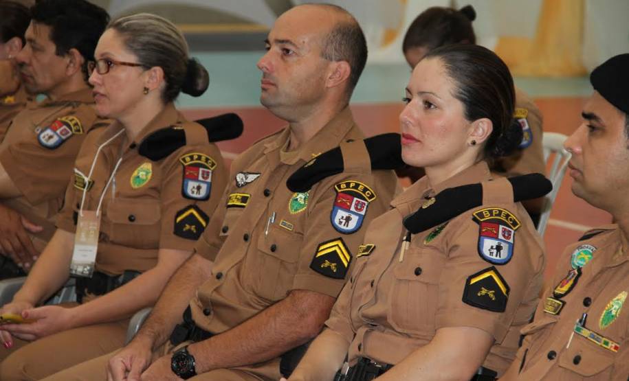 O Departamento de Trânsito do Paraná (Detran) participou nesta semana do 1º Congresso Estadual de Políticas Públicas sobre Drogas, em Pontal do Paraná. O evento que incluiu palestras, workshops e grupos temáticos é uma iniciativa do Governo do Estado, promovido pelo Departamento Estadual de Políticas Públicas sobre Drogas da Secretaria da Segurança Pública e Administração Penitenciária.