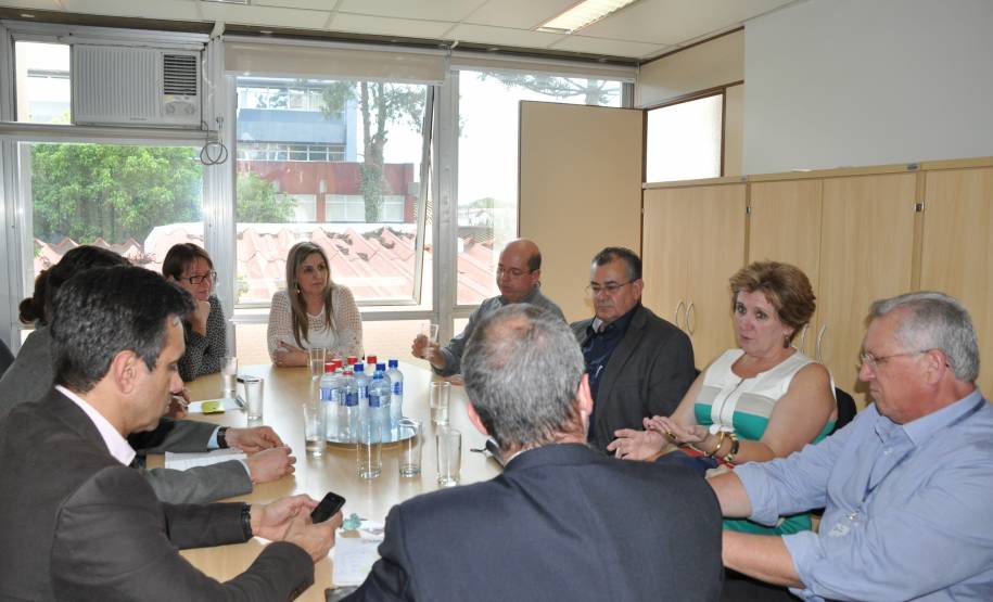 O Departamento de Trânsito do Paraná (Detran) recebeu hoje (10), a visita dos coordenadores dos Núcleos de Educação à Distância das Universidades Estaduais que compõem a Universidade Virtual do Paraná (UVPR).