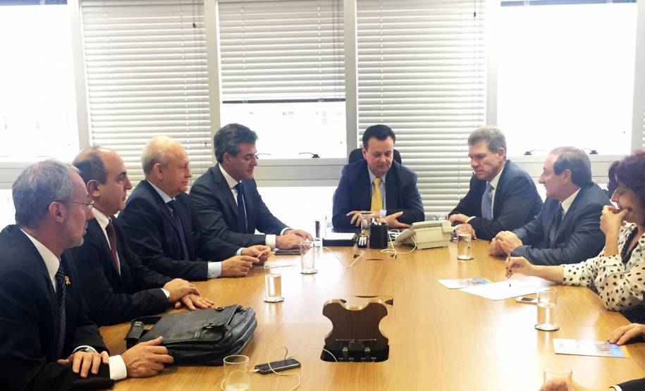 Richa apresenta projeto paranaense de segurança veicular em Brasília. Foto: Divulgação