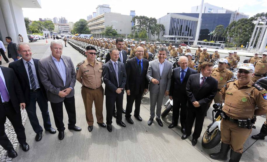 Governo entrega novas motocicletas para reforçar policiamento de trânsito. Foto: Arnaldo Alves/ANPr