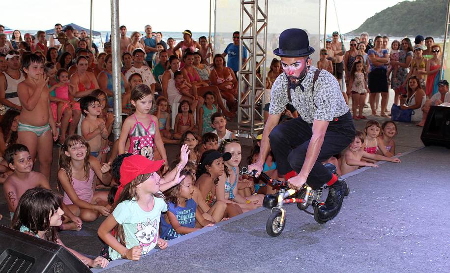 Viradinha Cultural leva espetáculos gratuitos ao Litoral. Veja a programação