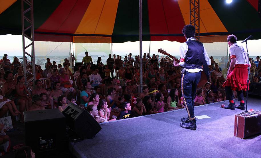 Viradinha Cultural leva espetáculos gratuitos ao Litoral. Veja a programação