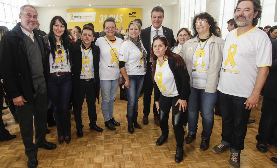 Governador Beto Richa lança as atividades do Maio Amarelo 2016, campanha de prevenção de acidentes e redução do número de vítimas no trânsito, junto com o diretor geral do Detran, Marcos Traad