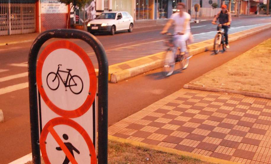 Paraná já registrou 590 colisões entre carros e bicicletas em 2016