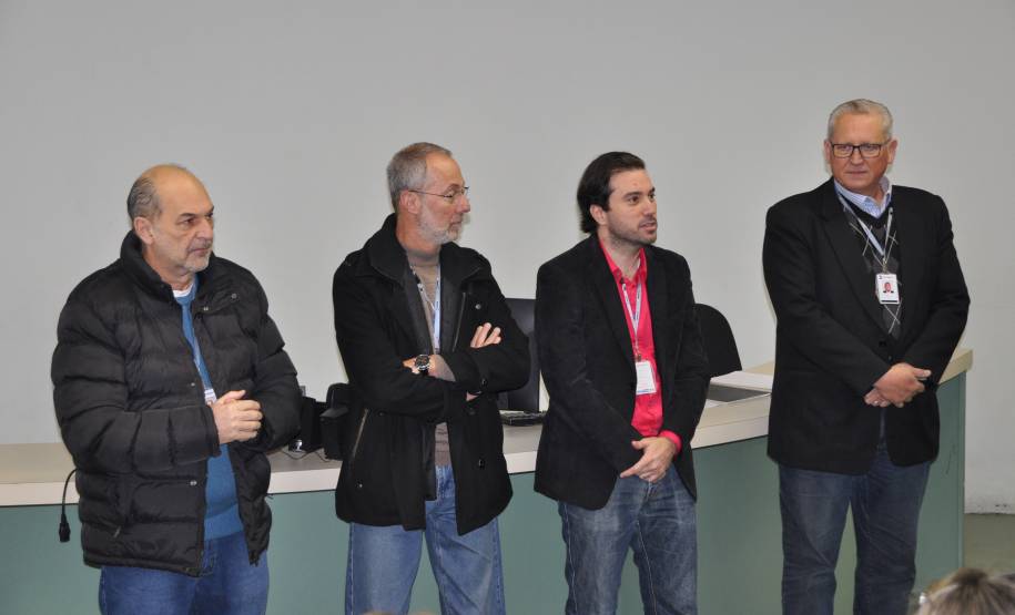 O Departamento de Trânsito do Paraná (Detran) reúne nesta sexta-feira (29), em Curitiba, médicos, psicólogos e técnicos que atuam nas Juntas Médicas e Psicológicas da autarquia