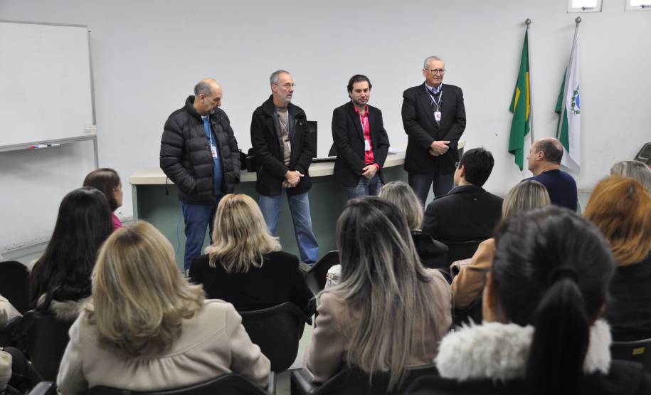 O Departamento de Trânsito do Paraná (Detran) reúne nesta sexta-feira (29), em Curitiba, médicos, psicólogos e técnicos que atuam nas Juntas Médicas e Psicológicas da autarquia