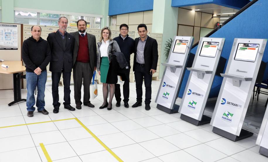 Diretores do Departamento de Trânsito de São Paulo visitaram nesta sexta-feira (6) a sede do Detran do Paraná, em Curitiba, para conhecer projetos, atividades e sistemas operacionais.