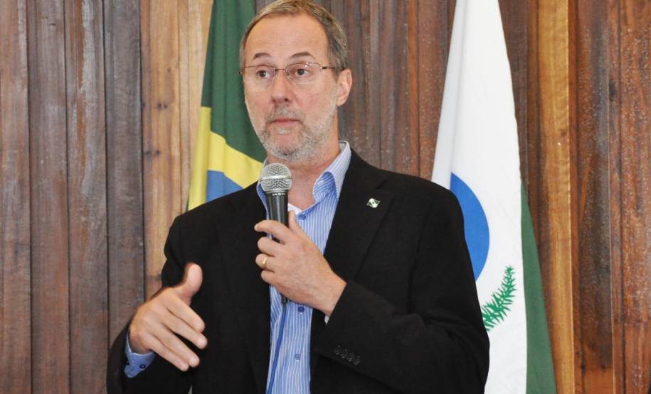 Começa nesta terça-feira (10), em Castro, o primeiro curso de formação de agentes da autoridade de trânsito, em cidades que possuem convênio com o Detran Paraná para municipalizar o trânsito gradativamente e que ainda não contam com este tipo de serviço.