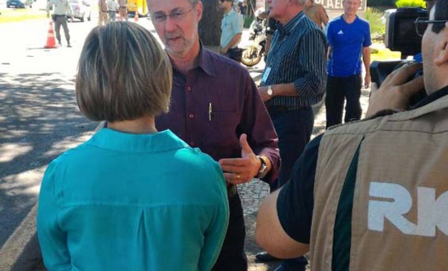 Entre os dias 18 e 25 de setembro, as unidades do Detran em todo Paraná realizaram uma série de ações educativas para a Semana Nacional de Trânsito. Foram palestras, brincadeiras, teatro e blitz para alertar a população sobre a importância da atenção e do respeito no trânsito e a responsabilidade de cada um em contribuir para a redução no número de acidentes.