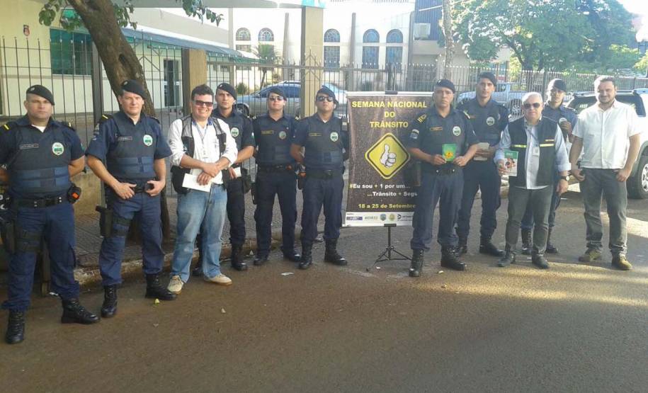 Entre os dias 18 e 25 de setembro, as unidades do Detran em todo Paraná realizaram uma série de ações educativas para a Semana Nacional de Trânsito. Foram palestras, brincadeiras, teatro e blitz para alertar a população sobre a importância da atenção e do respeito no trânsito e a responsabilidade de cada um em contribuir para a redução no número de acidentes.