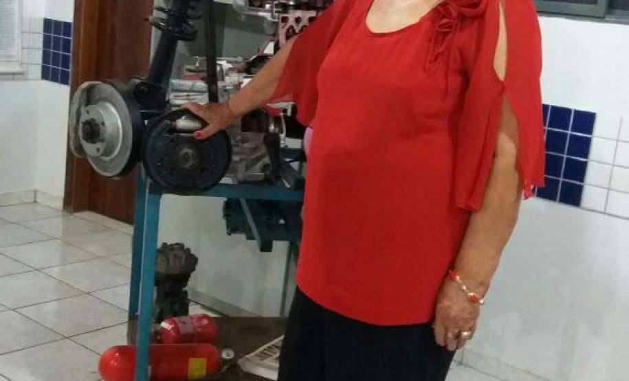 Com 91 anos, a aposentada Vanda Davanso Gnann realizou um sonho antigo e se tornou motorista no Paraná.