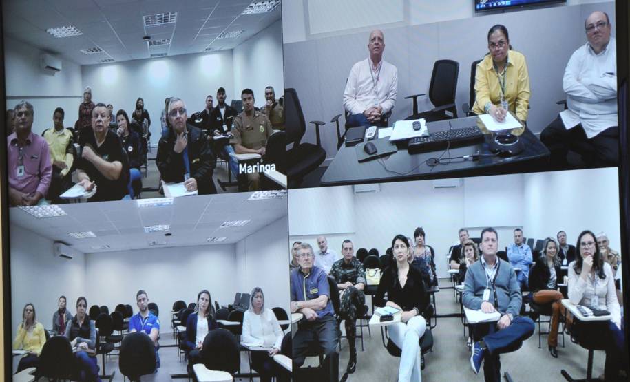 O Departamento de Trânsito do Paraná (Detran), em parceria com a Secretaria de Estado da Saúde apresentaram nesta quinta-feira (27) pelo Sistema de Videoconferência o “Projeto Vida no Trânsito” para Ciretrans nos municípios de Ponta Grossa, Francisco Beltrão, Maringá, Cascavel, Paranavaí e Jacarezinho.