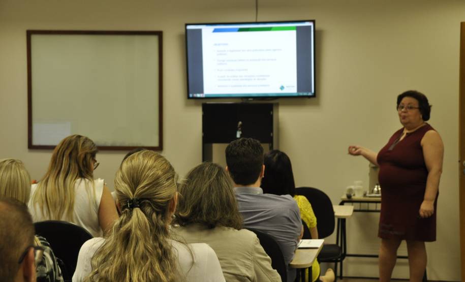 O Departamento de Trânsito do Paraná (Detran) por meio da Controladoria de Inspeção e Auditagem (COIA) e com apoio da Controladoria Geral do Estado iniciaram nesta terça-feira (22) o curso de atualização e instauração de Processo Administrativo Disciplinar (PAD) em Curitiba. Ao todo, devem ser alcançados mais de 90 servidores que atuam na Controladoria de Inspeção e Auditagem da autarquia.