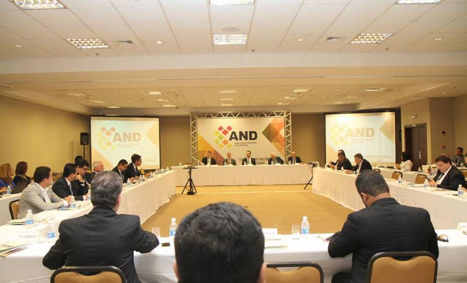 As mudanças recentes na legislação de trânsito e as alterações que passam a valer nos próximos anos são tema do 55º Encontro Nacional dos Detrans, que começa nesta quarta-feira (23), em Brasília. O evento, promovido pela Associação Nacional dos Detrans (AND), reúne diretores e técnicos dos 27 Departamentos Estaduais de Trânsito e representantes do Governo Federal, do legislativo e entidades da sociedade organizada que atuam na área.