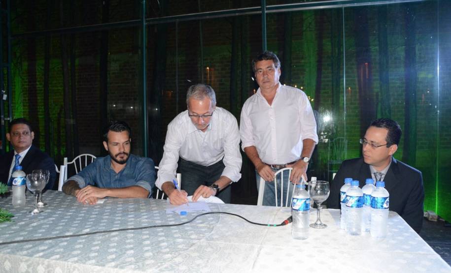 Paranaenses que tiverem os veículos reprovados nas vistorias do Detran ou de despachantes credenciados devem retornar ao mesmo local para refazer o processo, depois das adequações solicitadas. A medida, publicada na quinta-feira (26) pelo Departamento de Trânsito do Estado, é uma tentativa de evitar arbitrariedade ou falhas nos procedimentos e atende a uma solicitação do Sindicato dos Despachantes do Paraná (Sindepar).