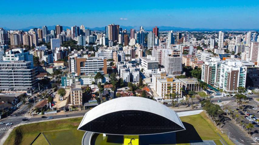 Dia do Trabalhador: confira o atendimento dos órgãos estaduais no feriado